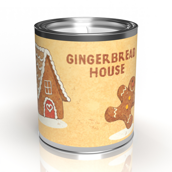 Load image into Gallery viewer, Gingerbread House 7oz Candle - White Street Market
