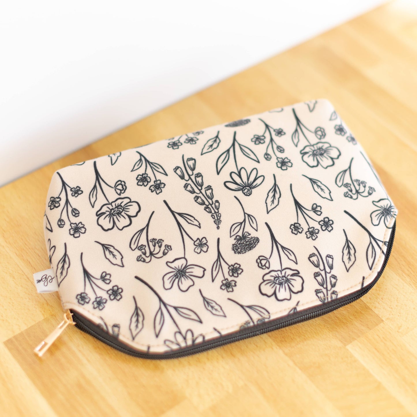 Ivory Pressed Floral Zipper Pouch - White Street Market