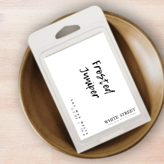 Load image into Gallery viewer, Frosted Juniper Wax Melts - White Street Market
