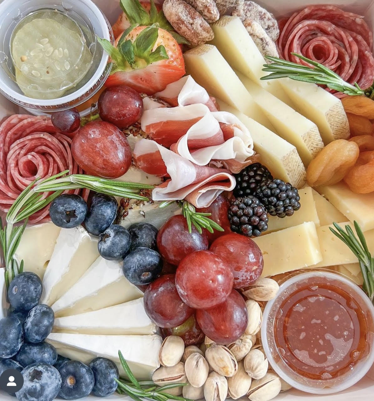 Charcuterie and Candle Workshop! 12.16.23 @ 1:00pm - White Street Market